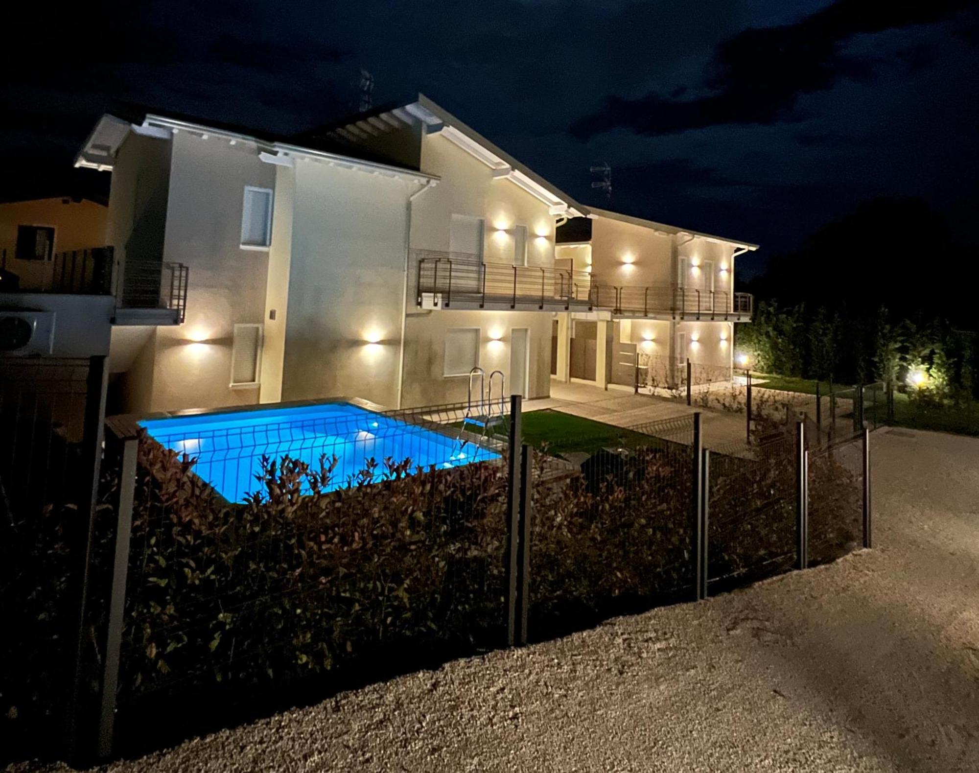 Luxury Villas Gardenia With Private Pool بادينغي سول غاردا المظهر الخارجي الصورة